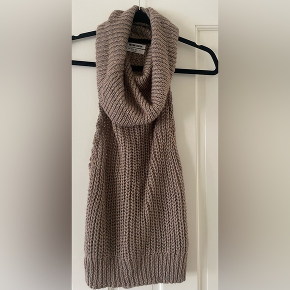 One Teaspoon Turtleneck - Picture 2 of 5